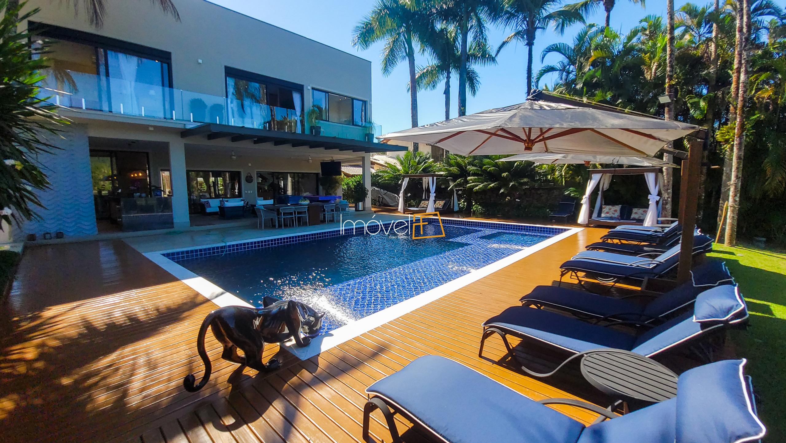 CCVT_193-031 Casa à Venda no Condomínio Costa Verde Tabatinga com 7 suítes, na Praia de Tabatinga com 650m²