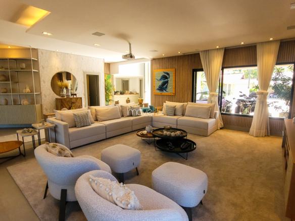 Casa à Venda no Condomínio Costa Verde Tabatinga com 7 suítes, na Praia de Tabatinga com 650m²