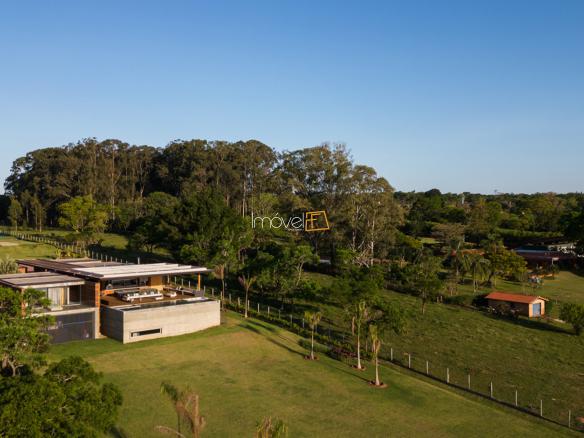 Casa Pier a venda com 6 suítes, em Avaré com 970m²