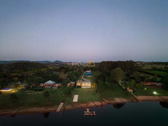 Casa Pier a venda com 6 suítes, em Avaré com 970m²