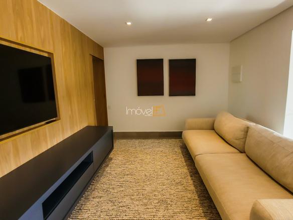 Casa no Condomínio Ponta das Toninhas com 604 m² em Ubatuba