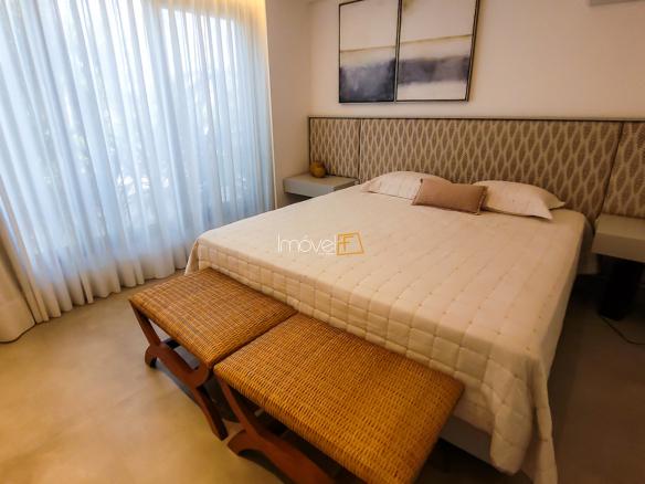 Casa no Condomínio Ponta das Toninhas com 604 m² em Ubatuba