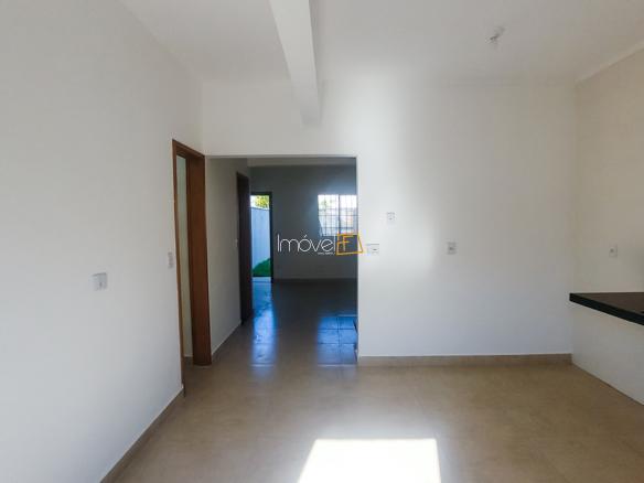 Casa Triplex com 130M2 no Indaia Caraguatatuba