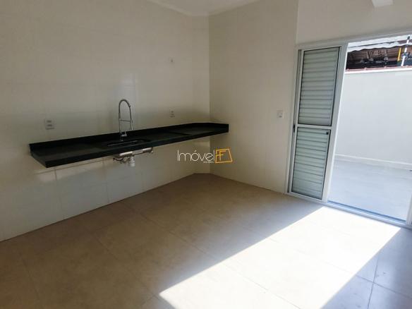 Casa Triplex com 130M2 no Indaia Caraguatatuba