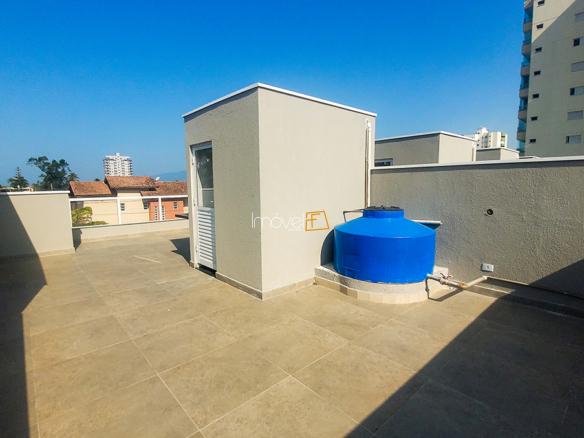 Casa Triplex com 130M2 no Indaia Caraguatatuba