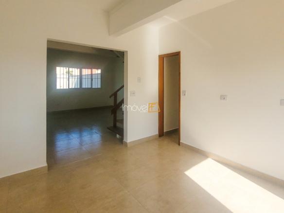 Casa Triplex com 130 M2 no Indaiá Caraguatatuba