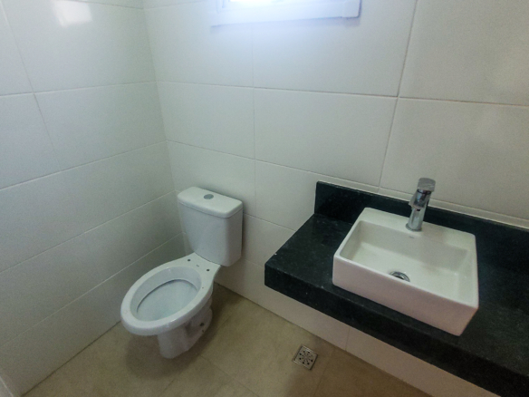 Casa Triplex com 130 M2 no Indaiá Caraguatatuba