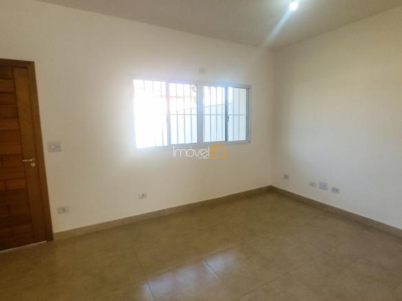 Casa Triplex com 130 M2 no Indaiá Caraguatatuba