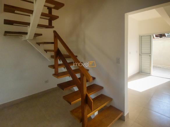 Casa Triplex com 130 M2 no Indaiá Caraguatatuba