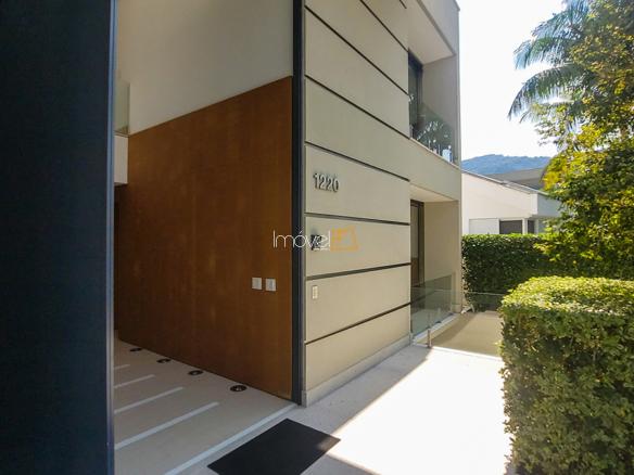 Casa para Temporada Condomínio Costa Verde Tabatinga com 8 Suítes e 692m²