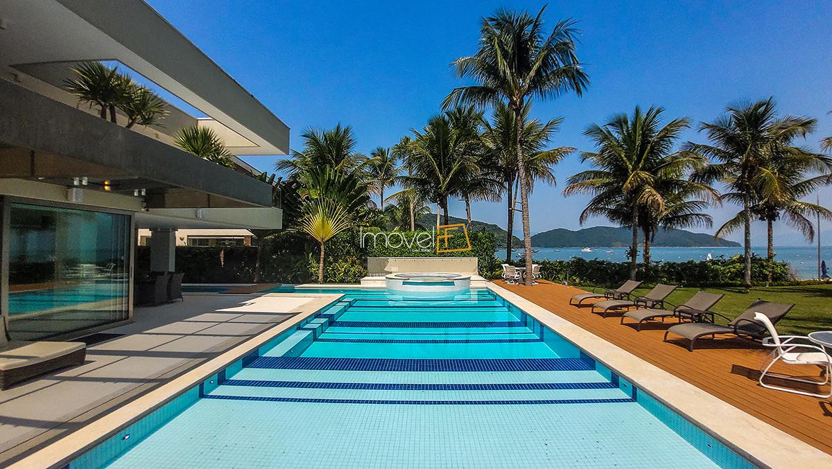 COSTAVERDETABATINGAFRENTEMAR-19 Casa para Temporada Condomínio Costa Verde Tabatinga com 8 Suítes e 692m²