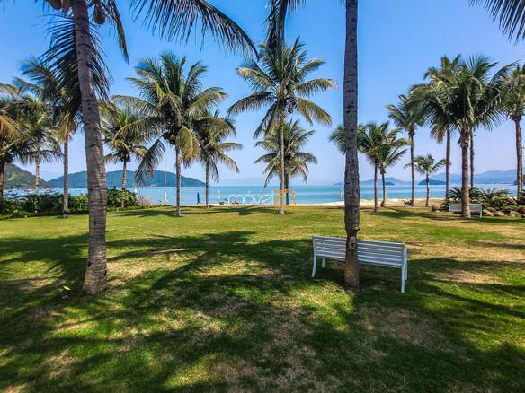 Casa para Temporada Condomínio Costa Verde Tabatinga com 8 Suítes e 692m²