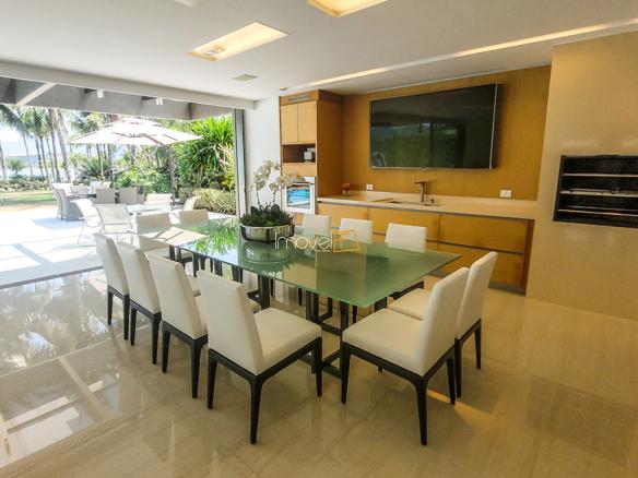 Casa para Temporada Condomínio Costa Verde Tabatinga com 8 Suítes e 692m²