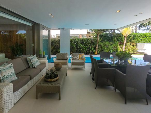 Casa para Temporada Condomínio Costa Verde Tabatinga com 8 Suítes e 692m²