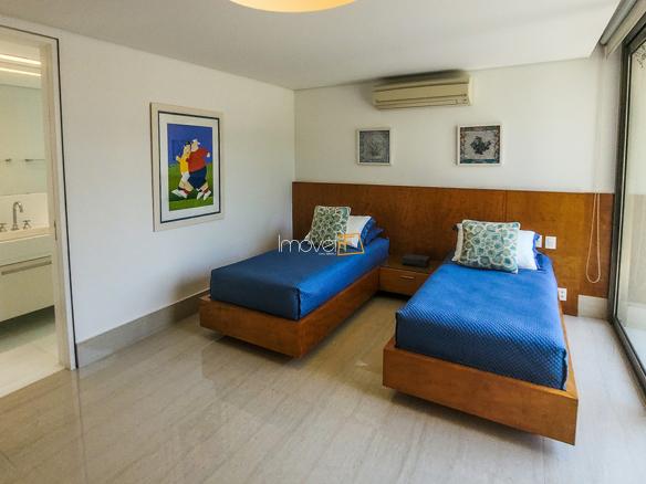 Casa para Temporada Condomínio Costa Verde Tabatinga com 8 Suítes e 692m²