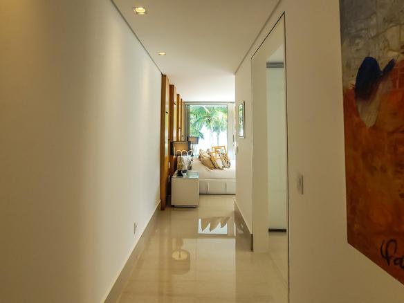 Casa para Temporada Condomínio Costa Verde Tabatinga com 8 Suítes e 692m²