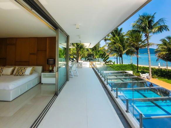 Casa para Temporada Condomínio Costa Verde Tabatinga com 8 Suítes e 692m²