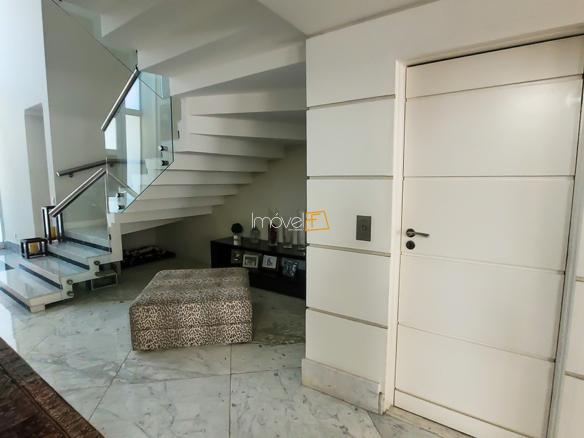 Casa à Venda no Condomínio Costa Verde Tabatinga com 8 suítes e 872 m²