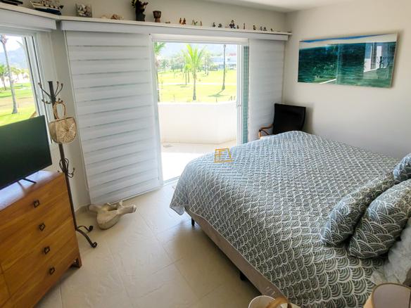 Casa à Venda Frente Mar no Condomínio Costa Verde Tabatinga com 7 quartos, na Praia de Tabatinga com 588m²