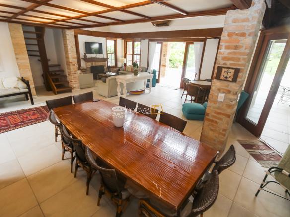 Casa para Venda e Aluguel Temporada Condomínio Costa Verde Tabatinga com 6 quartos, na Praia de Tabatinga com 570m²