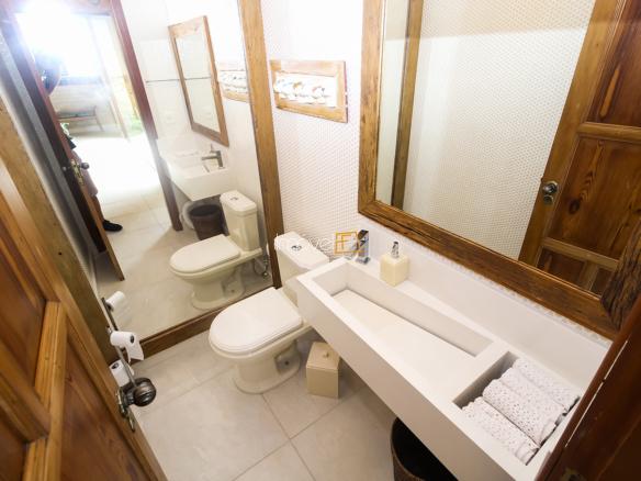 Casa para Venda e Aluguel Temporada Condomínio Costa Verde Tabatinga com 6 quartos, na Praia de Tabatinga com 570m²