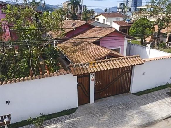 Casa para Venda e locação com 5 dormitórios, em Massaguaçu com 1350m²