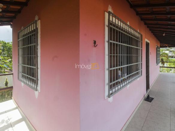 Casa para Venda e locação com 5 dormitórios, em Massaguaçu com 1350m²