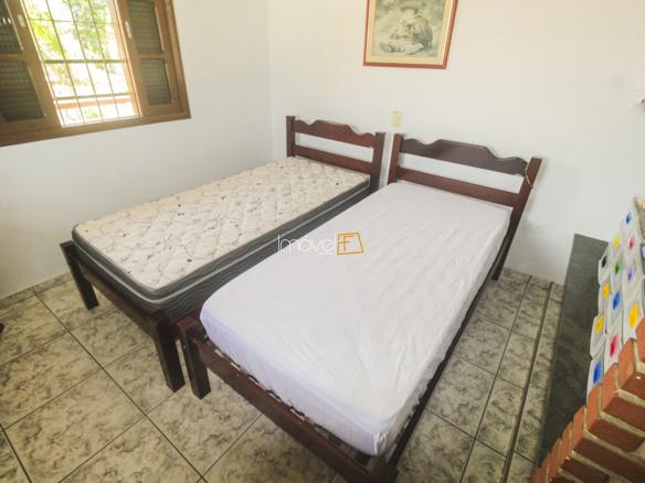 Casa para Venda e locação com 5 dormitórios, em Massaguaçu com 1350m²