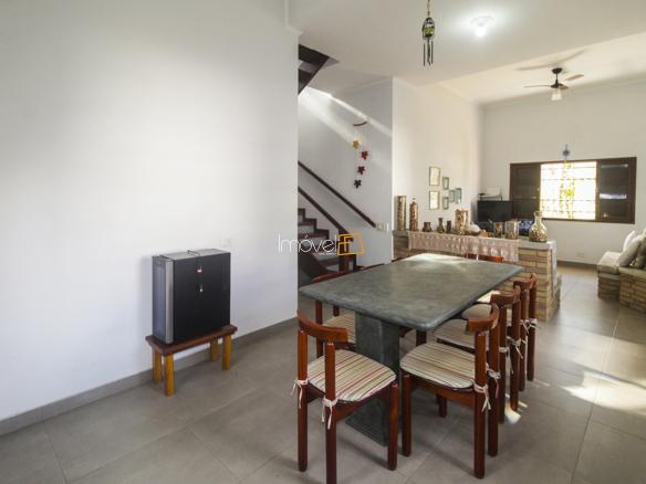 Casa para Venda e locação com 5 dormitórios, em Massaguaçu com 1350m²