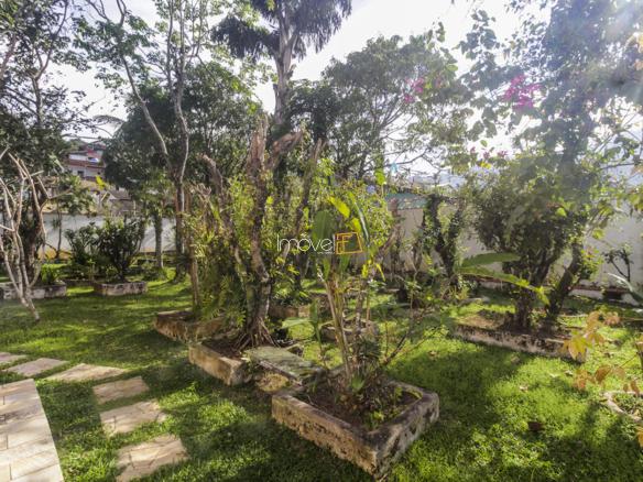 Casa para Venda e locação com 5 dormitórios, em Massaguaçu com 1350m²