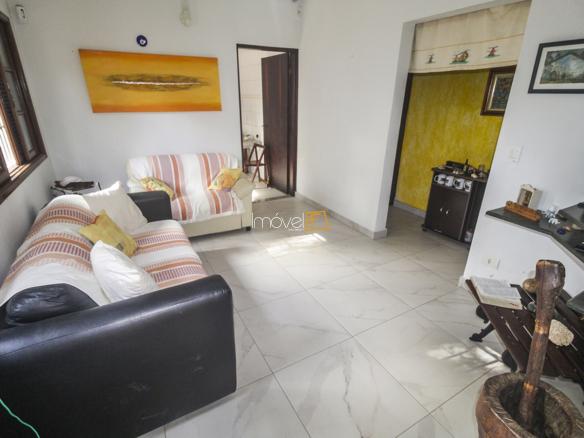 Casa para Venda e locação com 5 dormitórios, em Massaguaçu com 1350m²