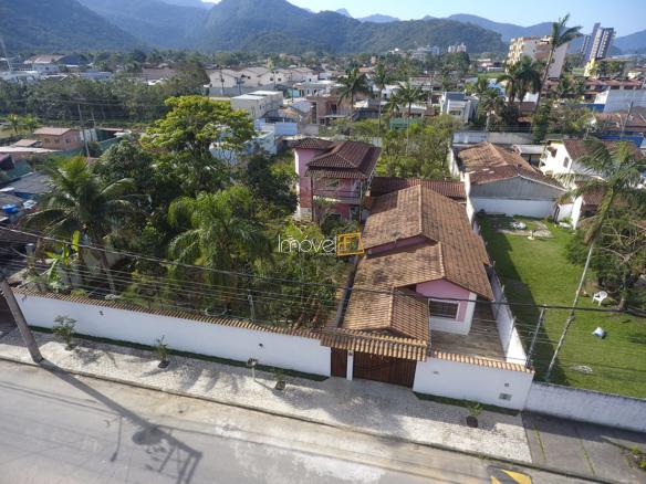 Casa para Venda e locação com 5 dormitórios, em Massaguaçu com 1350m²