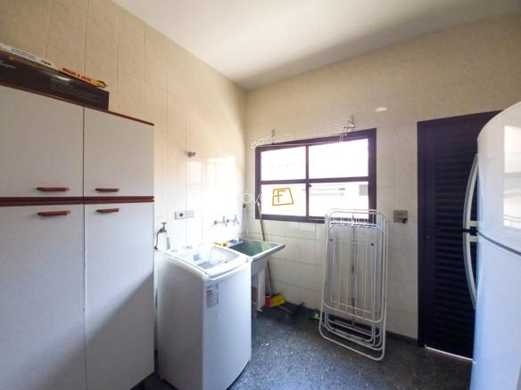 Casa à locação no Condomínio Costa Verde Tabatinga com 4 suítes e 800m², na Praia da Tabatinga