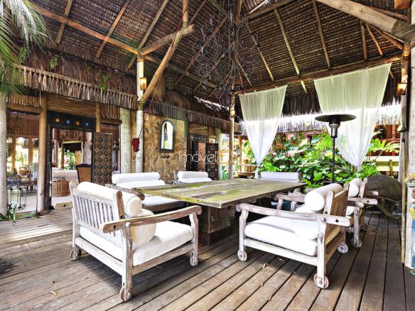 Casa em Ilhabela com 7 suítes, Borrifos com 1.003,41m²