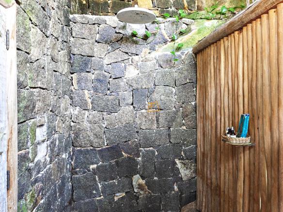Casa em Ilhabela com 7 suítes, Borrifos com 1.003,41m²