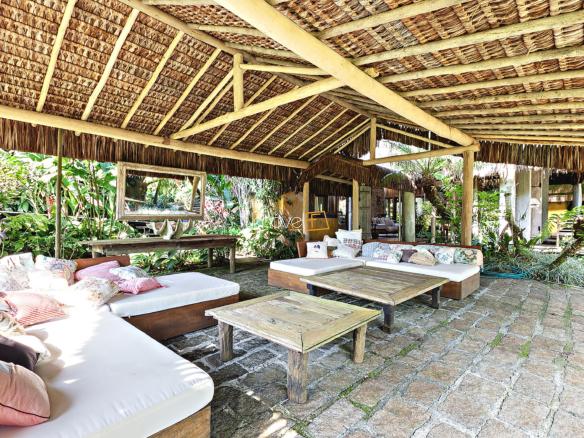 Casa em Ilhabela com 7 suítes, Borrifos com 1.003,41m²