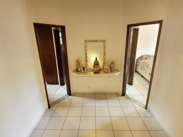 Casa à Venda Condomínio Costa Verde Tabatinga com 4 quartos e 198 m² de área construída em um amplo terreno de 500 m²