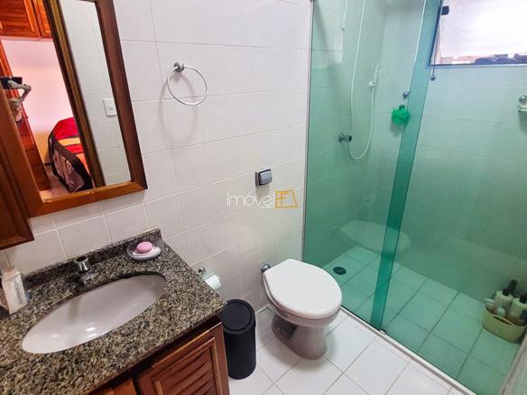 Casa à Venda Condomínio Costa Verde Tabatinga com 4 quartos e 198 m² de área construída em um amplo terreno de 500 m²