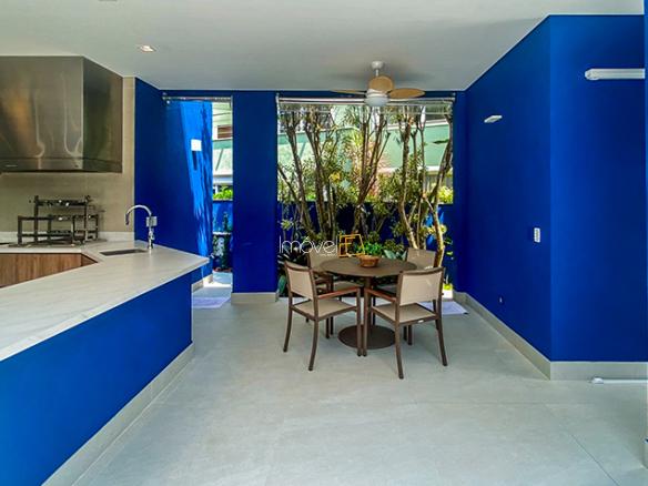 Casa à Venda Condomínio Costa Verde Tabatinga com 8 suítes, 60 metros da praia e 698,93m²
