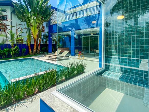 Casa à Venda Condomínio Costa Verde Tabatinga com 8 suítes, 60 metros da praia e 698,93m²