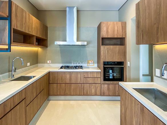 Casa à Venda Condomínio Costa Verde Tabatinga com 8 suítes, 60 metros da praia e 698,93m²
