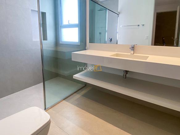Casa à Venda Condomínio Costa Verde Tabatinga com 8 suítes, 60 metros da praia e 698,93m²
