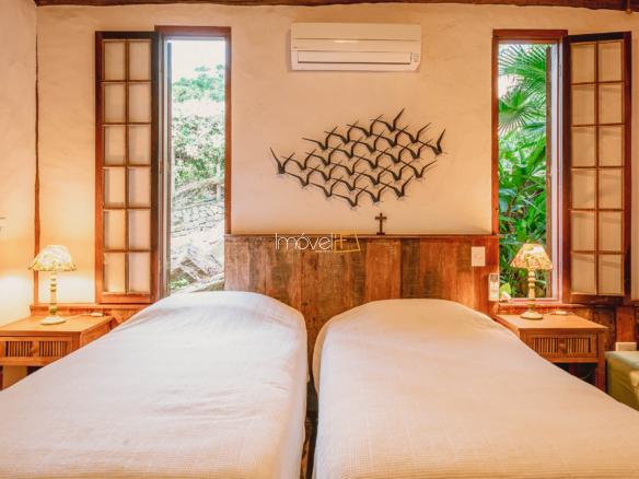 Casa de condomínio para Venda com 5 quartos, em Ponta da Sela em Ilhabela com 446m²