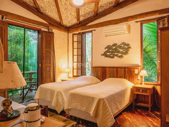 Casa de condomínio para Venda com 5 quartos, em Ponta da Sela em Ilhabela com 446m²