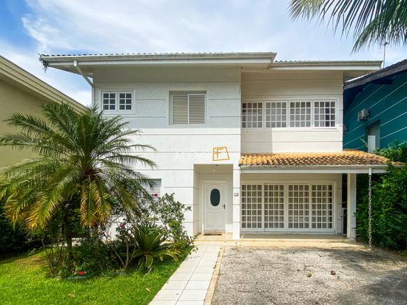 Casa no Condomínio Porto Fino com 5 quartos, na Praia de Mococa com 360 m²