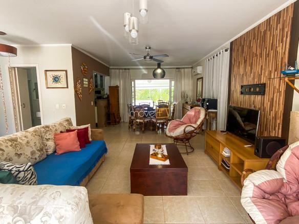 Casa no Condomínio Porto Fino com 5 quartos, na Praia de Mococa com 360 m²