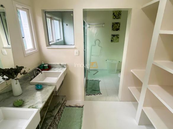 Casa para venda e locação com 6 quartos, em Condomínio Roteiro do Sol, Caraguatatuba – COCANHA com 563m²