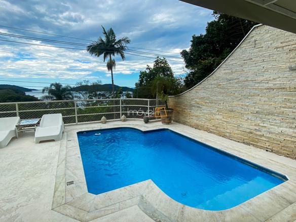 Casa para venda e locação com 6 quartos, em Condomínio Roteiro do Sol, Caraguatatuba – COCANHA com 563m²