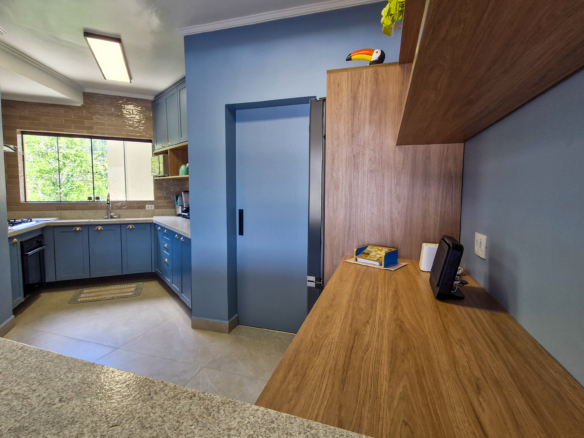 Apartamento para locação com 4 quartos, em Tabatinga com 172m²