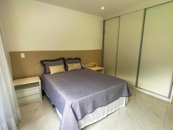 Casa à Venda Condomínio Costa Verde Tabatinga com 7 Suítes e 600m²